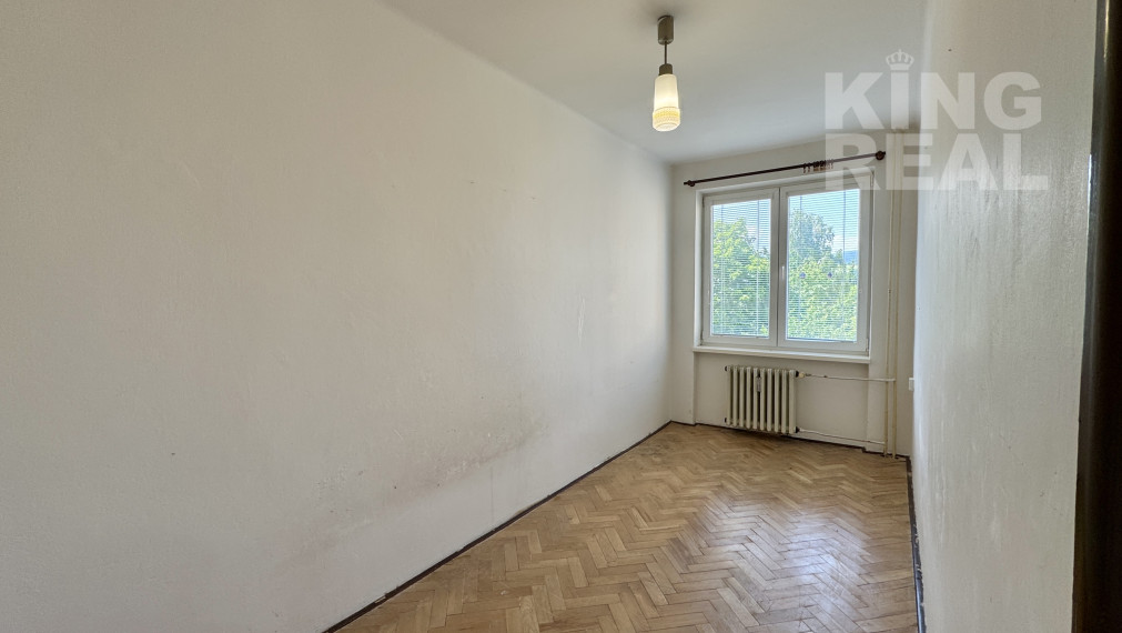 Na predaj 2,5 izbový byt s loggiou, ul. Moyzesova 1, Bardejov