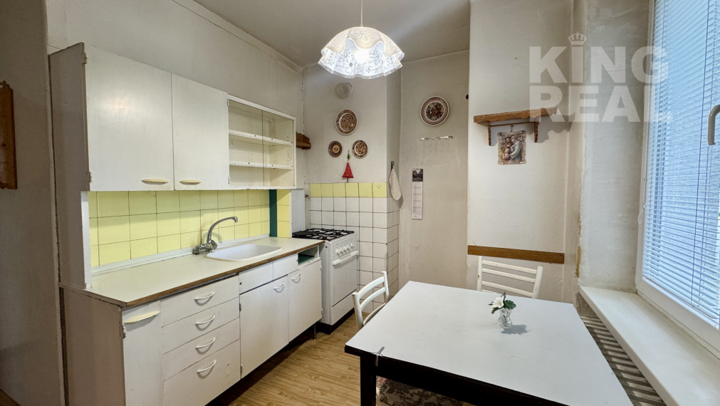 REZERVOVANÝ!! 3i. byt v tehlovom bytovom dome v centre Prešova