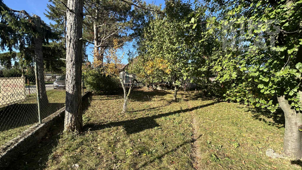 Na predaj pozemok v obci Jatov