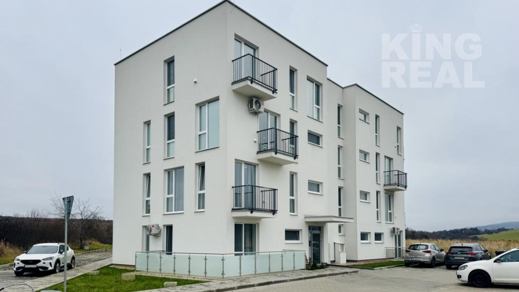 Na predaj 3 izbový byt s balkónom v novostavbe, obec Beloveža okr. Bardejov