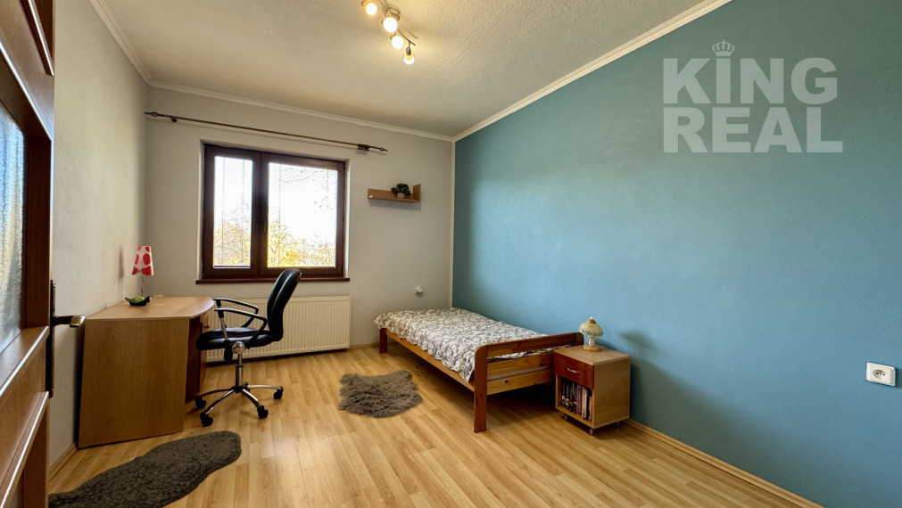 Predaj priestranného rodinného domu s veľkým pozemkom – Nižná Hutka, Ortášska ulica (12 km od Košíc)