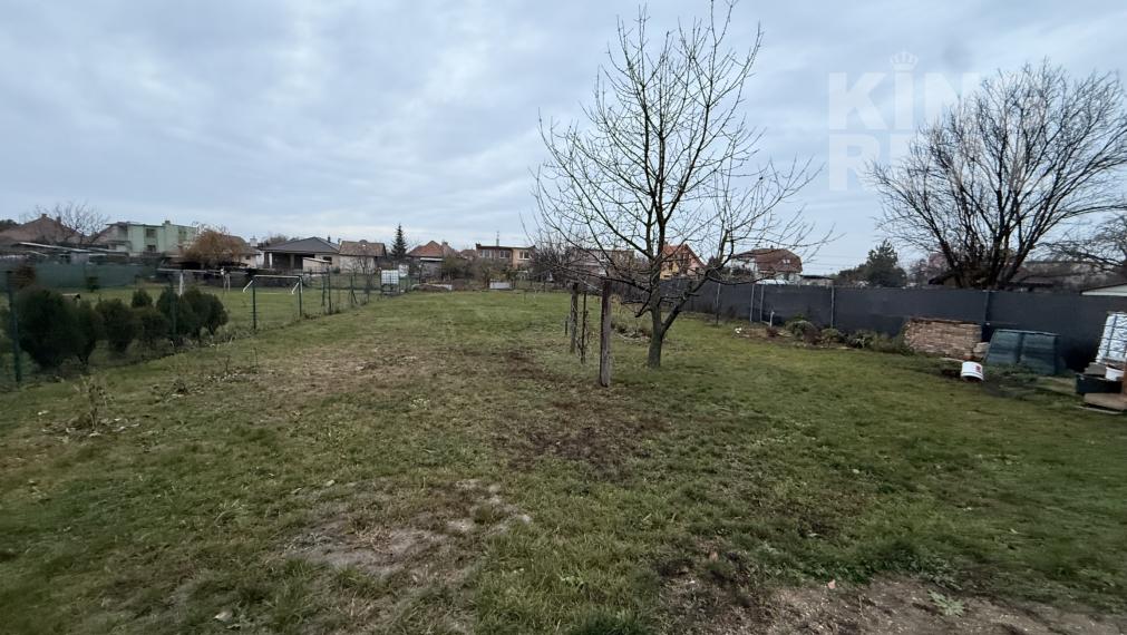 NA PREDAJ RODINNÝ DOM ÚĽANY NAD ŽITAVOU