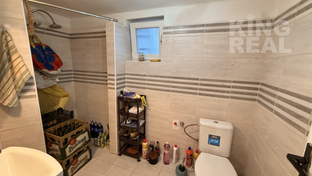 NA PREDAJ RODINNÝ DOM ÚĽANY NAD ŽITAVOU