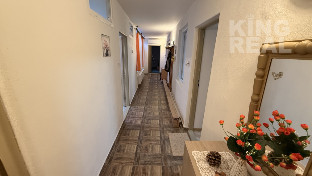 NA PREDAJ RODINNÝ DOM ÚĽANY NAD ŽITAVOU