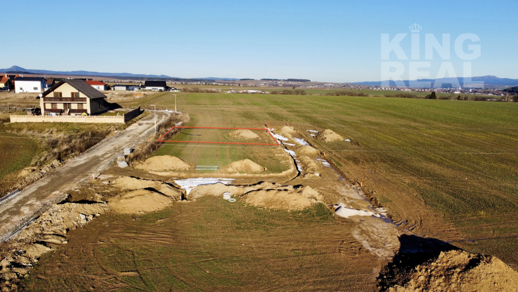 Stavebný pozemok v obci Mlynica, okr. Poprad s výhľadom na Tatry