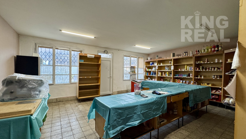 NA PREDAJ BUDOVA POTRAVÍN a POHOSTINSTVA