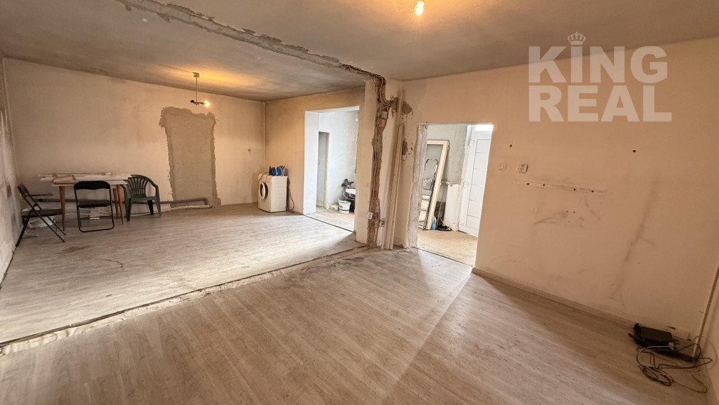 NA PREDAJ – RODINNÝ DOM S PRÍSTAVBOU, BÁNOV