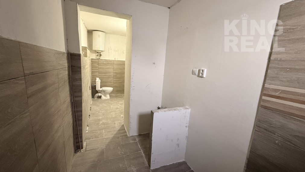 NA PREDAJ – RODINNÝ DOM S PRÍSTAVBOU, BÁNOV