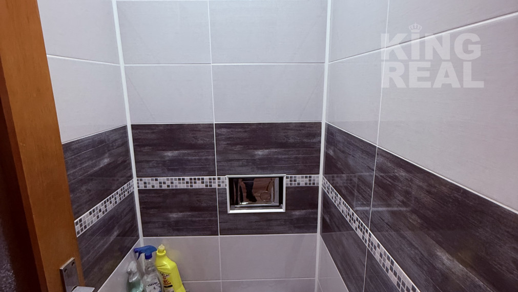 RODINNÝ DOM PO KOMPLETNEJ REKONŠTRUKCII DVORY NAD ŽITAVOU