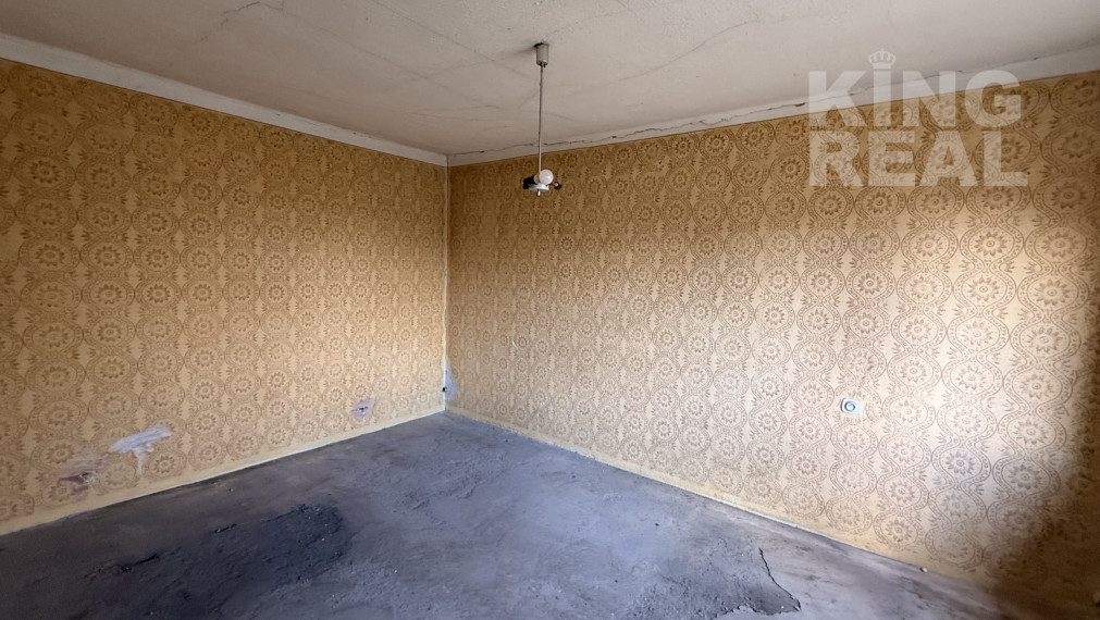 NA PREDAJ – RODINNÝ DOM S PRÍSTAVBOU, BÁNOV