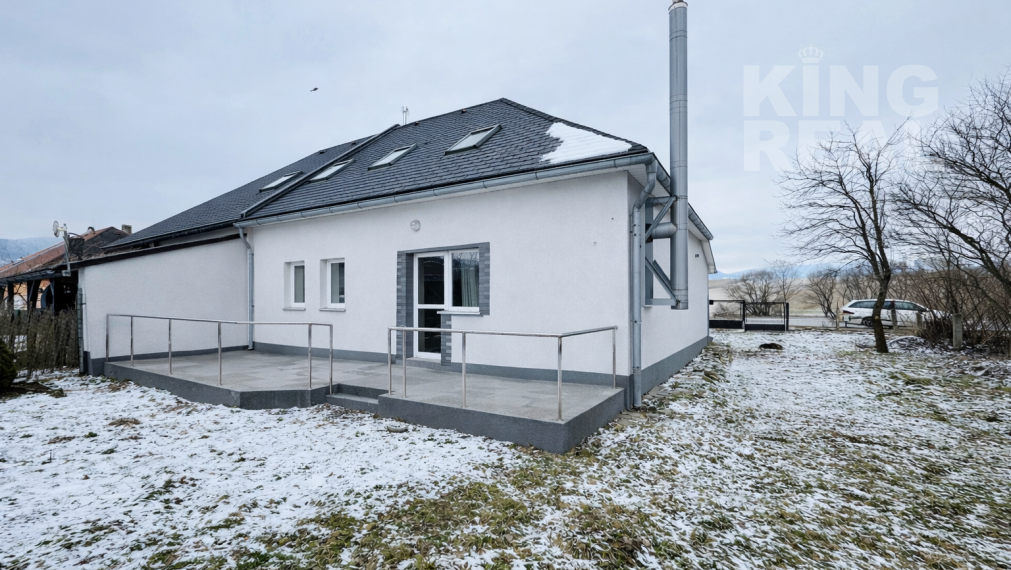 REZERVOVANÝ: Rodinný dom s pozemkom v obci Zborov, okr. Bardejov
