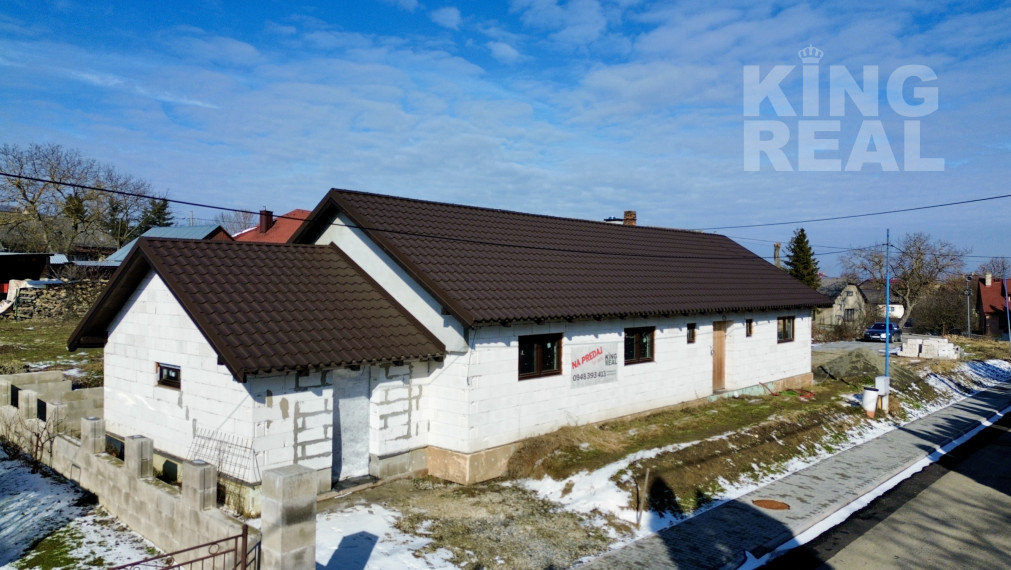 NOVOSTAVBA - Rodinný dom 4 izbový v obci Hertnik okr. Bardejov