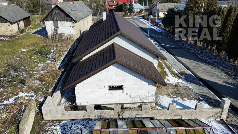 NOVOSTAVBA - Rodinný dom 4 izbový v obci Hertnik okr. Bardejov