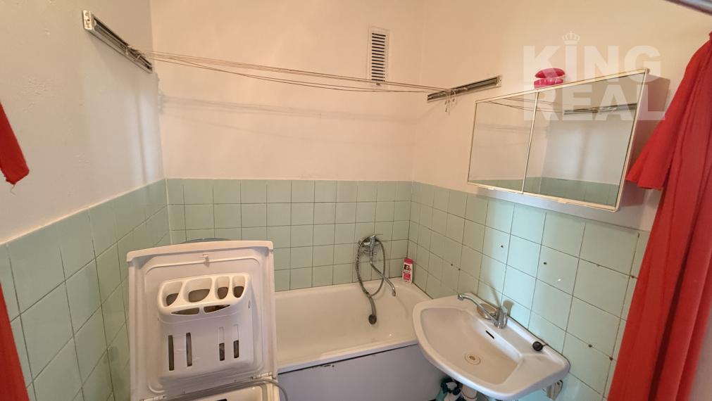 PRIESTRANNÝ 2-IZBOVÝ BYT – NÁBREŽNÁ 32, NOVÉ ZÁMKY