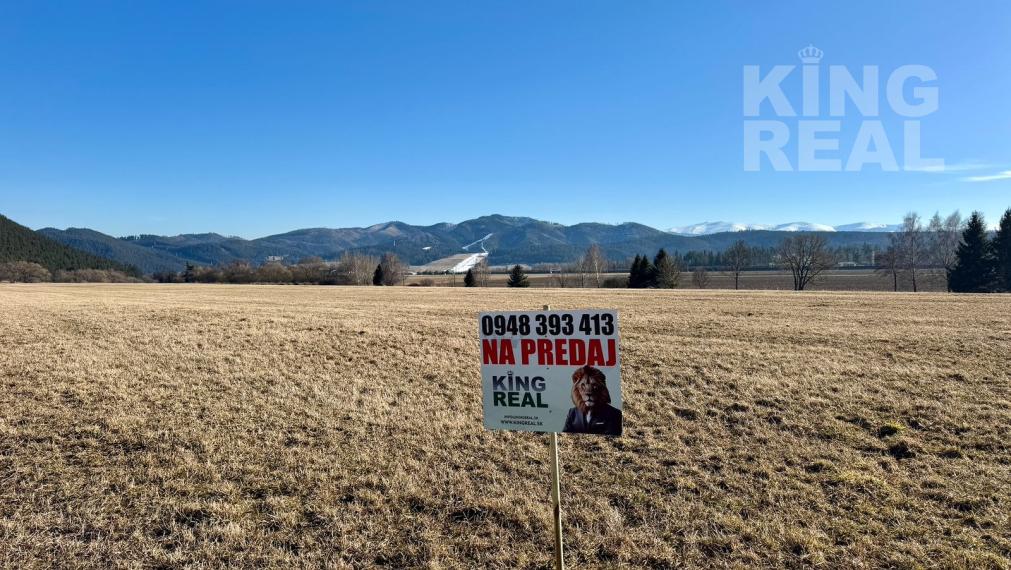 Pozemok v obci Mengusovce s výhľadom na Tatry