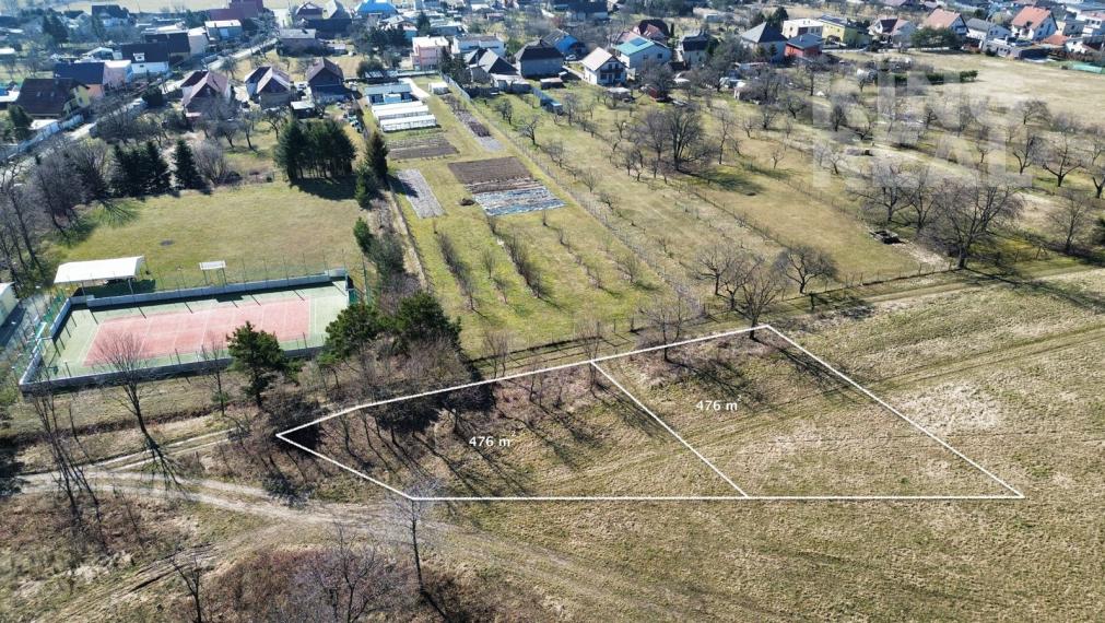 Pozemok v obci Hodkovce, Košice-okolie