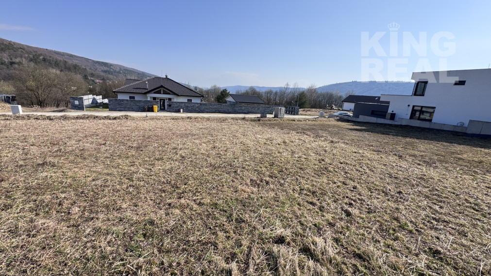 Na predaj pozemok 1 178 m2 v Bardejove, mč. BNV.