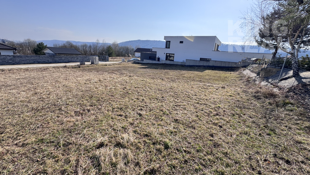 Na predaj pozemok 1 178 m2 v Bardejove, mč. BNV.