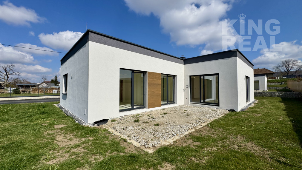 Rodinné domy v obci Kobyly okr. Bardejov