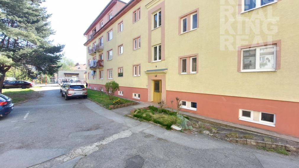 Na prenájom zariadený 2,5 izbový byt v Prešove - širšie centrum -  Šafárikova