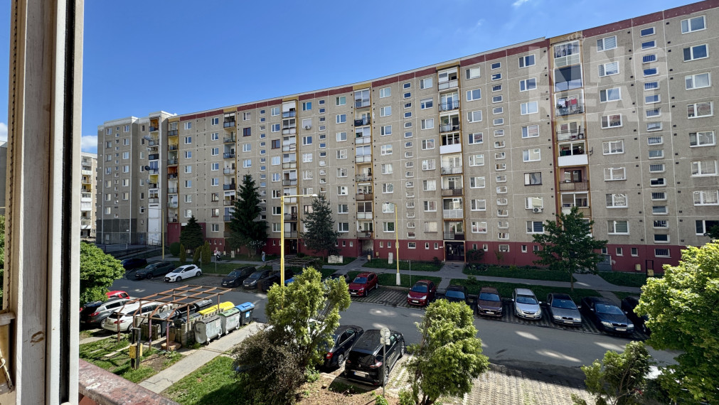ŠTÝLOVÝ 3-IZBOVÝ BYT PO KOMPLETNEJ REKONŠTRUKCII – PREŠOV, SEKČOV