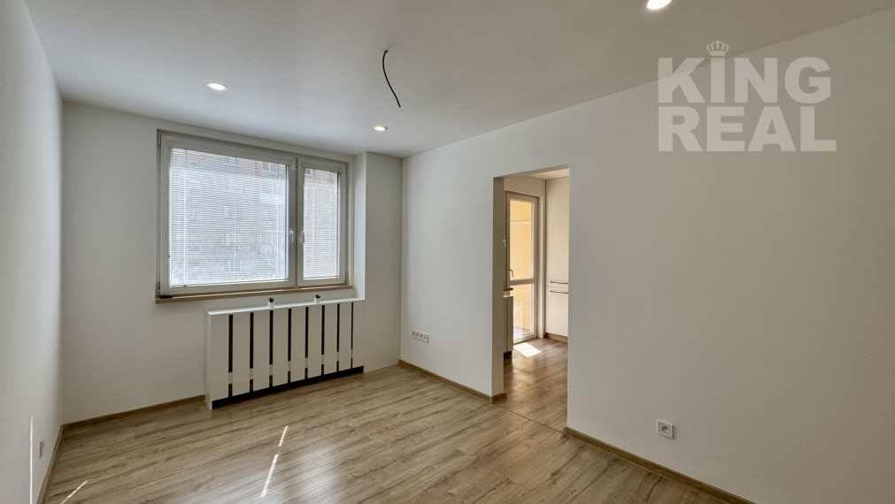 ŠTÝLOVÝ 3-IZBOVÝ BYT PO KOMPLETNEJ REKONŠTRUKCII – PREŠOV, SEKČOV