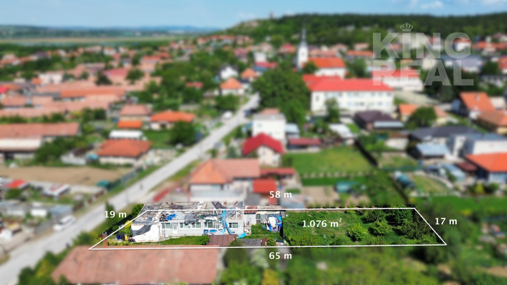 🏡 Pozemok s rodinným domom na zbúranie –Drážovce pri Nitre