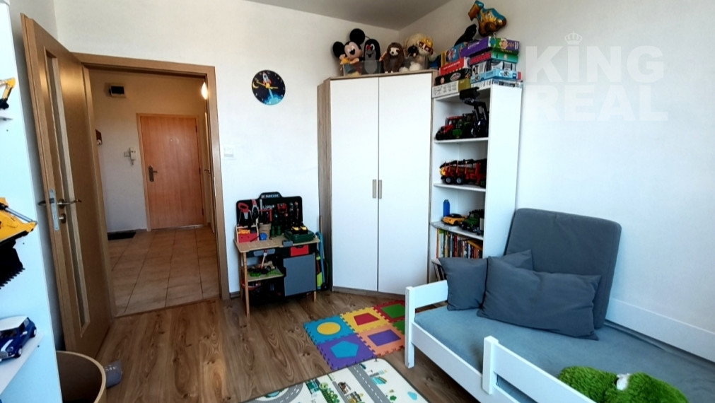 Na prenájom: zariadený 3-izbový byt s balkónom, MDŽ 2