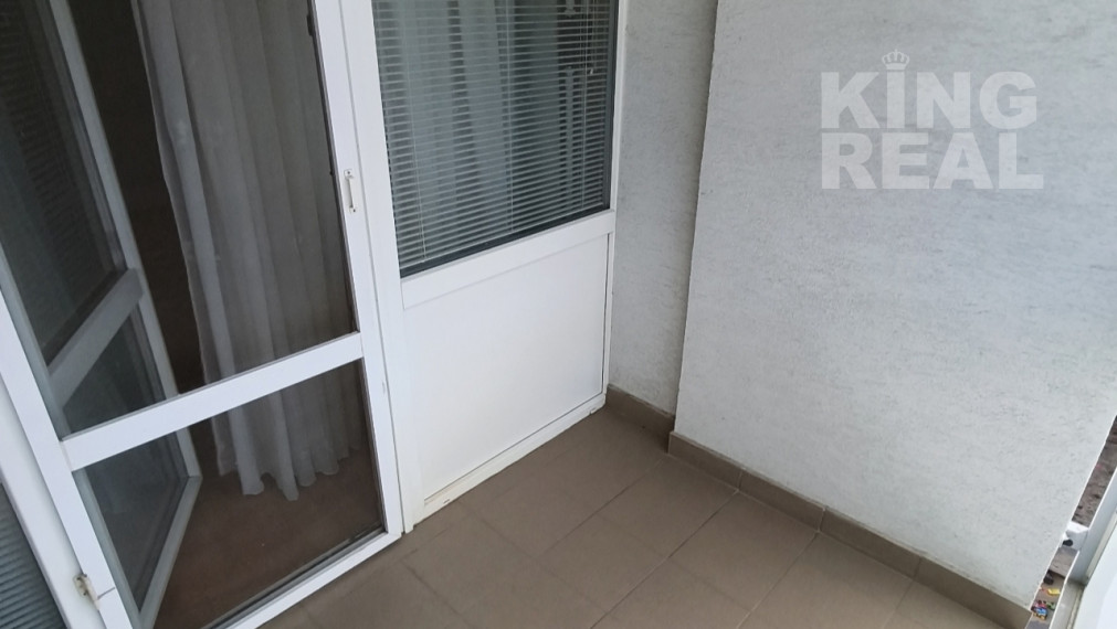 Elegantný 2-izbový byt s lodžiou v Nových Zámkoch – 61 m²