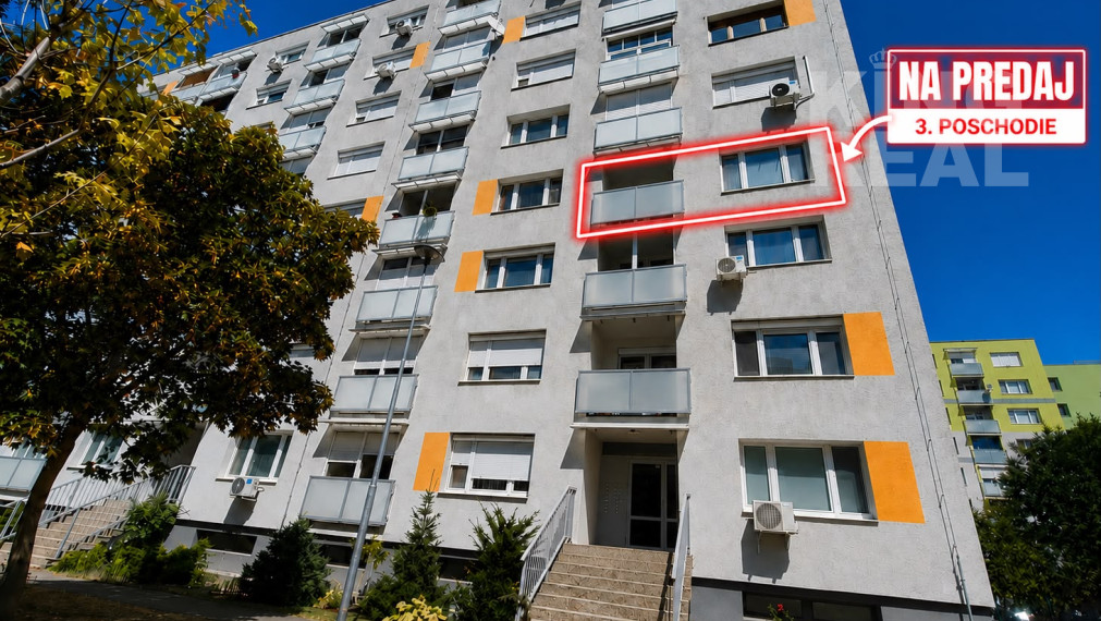 Elegantný 2-izbový byt s lodžiou v Nových Zámkoch – 61 m²