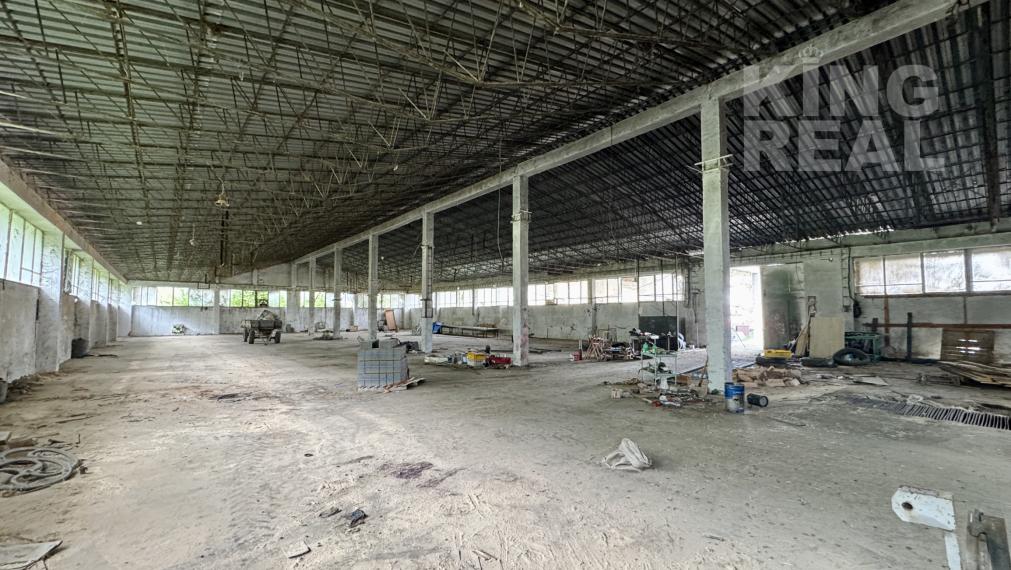 NA PRENÁJOM - Skladový priestor 880 m2, Giraltovce pri hlavnej ceste I/21