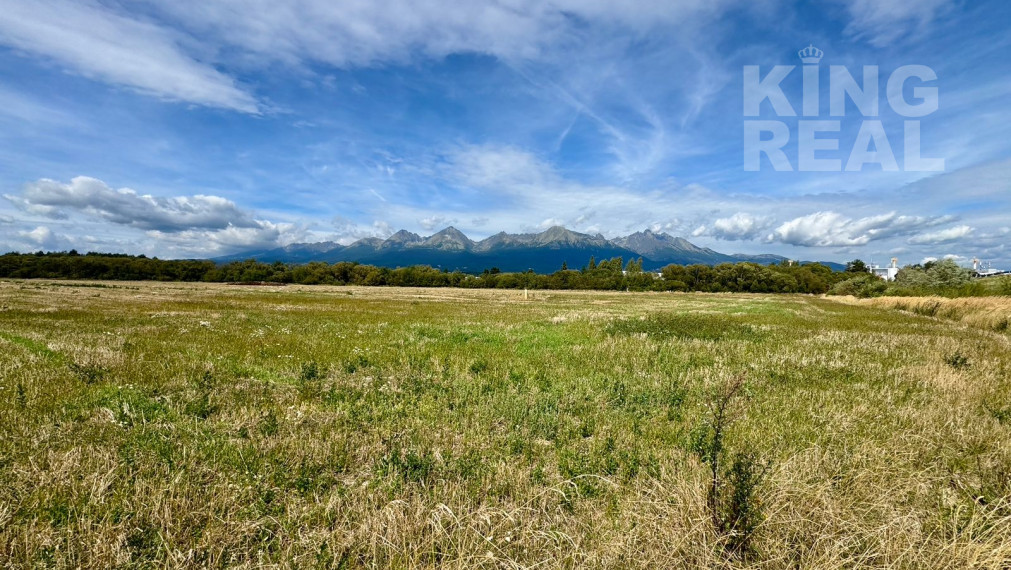 Pozemok pri letisku Poprad - Tatry