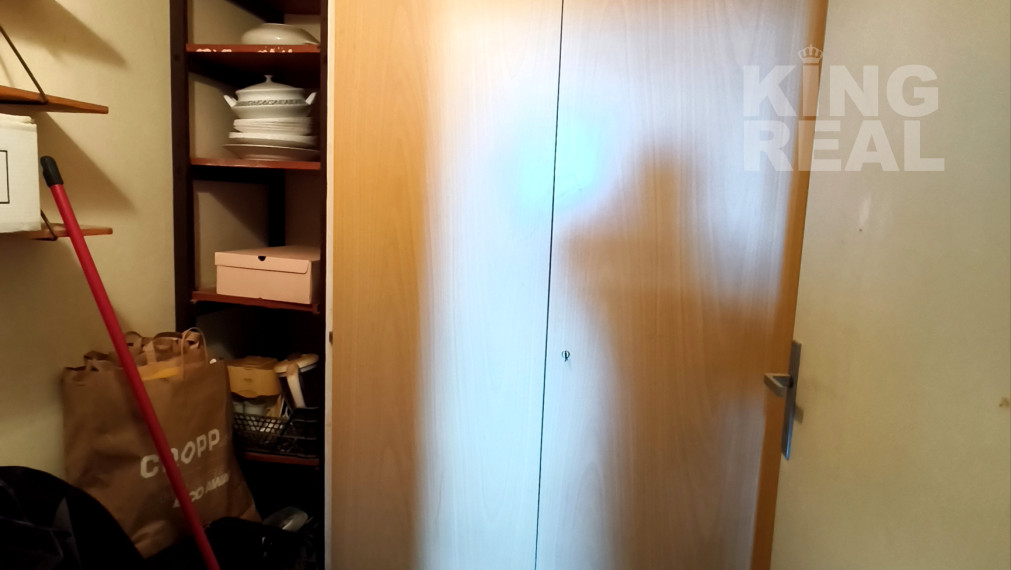 Exkluzívne na predaj 3-izbový byt s balkónom v meste Štúrovo.