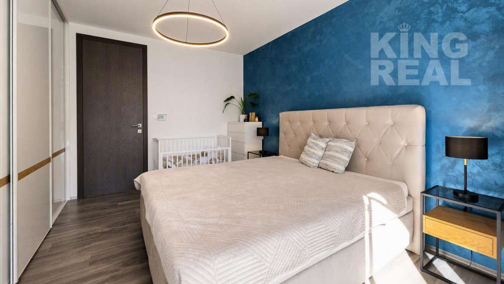NA PREDAJ LUXUSNÝ 2 IZBOVÝ BYT S POZEMKOM 199m2 - PREŠOV