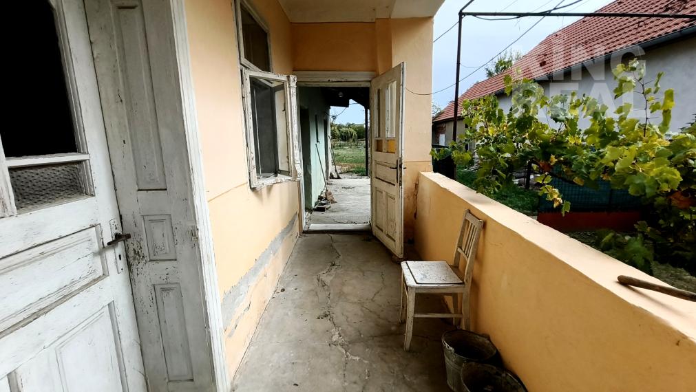 4-izbový rodinný dom v Tešedíkove s pozemkom pri jazere