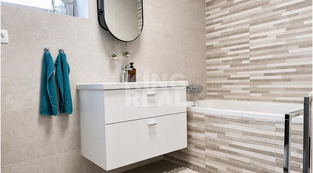NA PREDAJ LUXUSNÝ 2 IZBOVÝ BYT S POZEMKOM 199m2 - PREŠOV