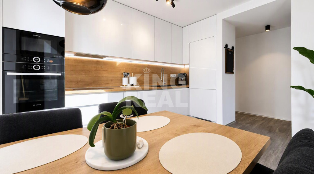 NA PREDAJ LUXUSNÝ 2 IZBOVÝ BYT S POZEMKOM 199m2 - PREŠOV