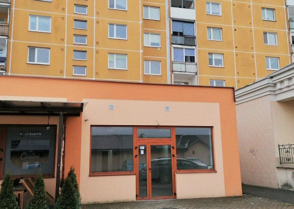 Objekt obchodu a služieb na sídlisku Vinbarg v Bardejove