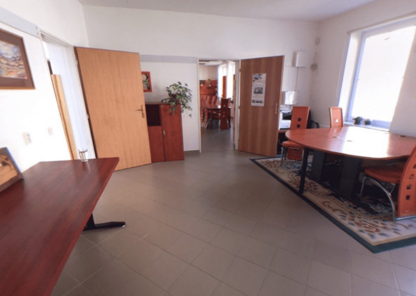 PRENÁJOM, administratívne priestory v širšom centre Prešova ul. Masarykova 20