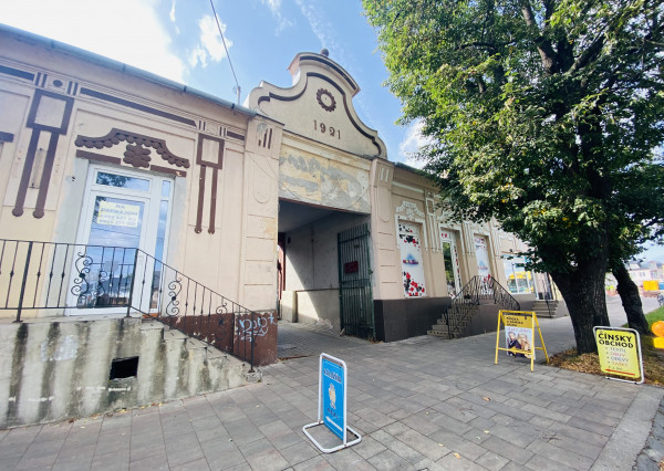 ŠURANY PRENÁJOM OBCHODNÝCH PRIESTOROV V CENTRE MESTA