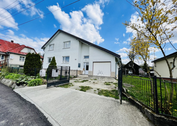 REZERVOVANÉ - Rodinný dom 4 izbový s garážou v obci Roztoky okr. Svidník - 3D