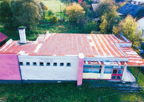 Budova v obci Cigla