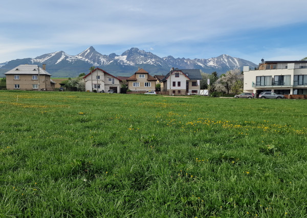 Krásny pozemok s výhľadom na Tatry - Mengusovce ***REZERVÁCIA***