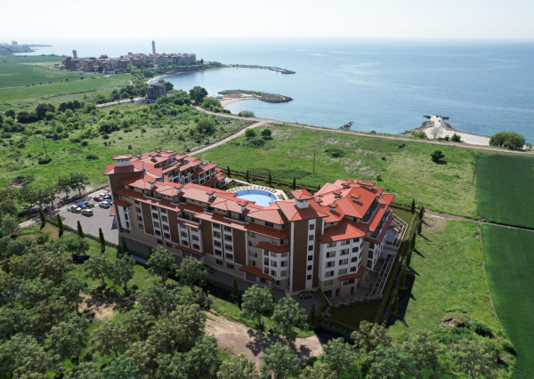 Apartmány v komplexe SOLE MARE v 1. línii na pobreží Aheloy v Bulharsku