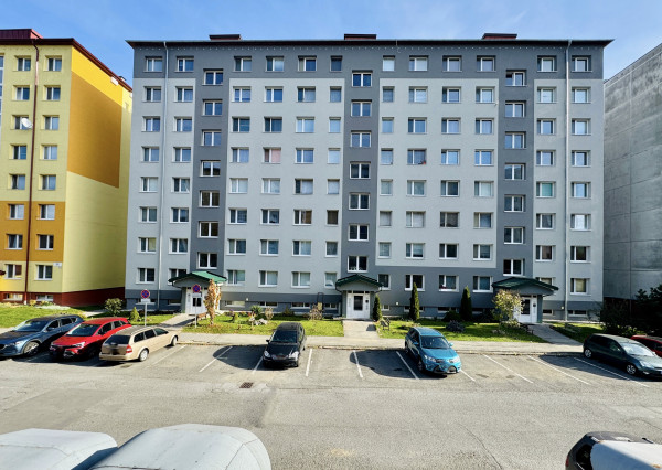 **PREDANÝ** 3izbový byt s loggiou v Bardejove, ul. L.Novomeského 10