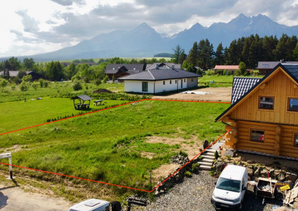 Stavebný pozemok s krásnym výhľadom na Tatry, VEĽKÁ LOMNICA