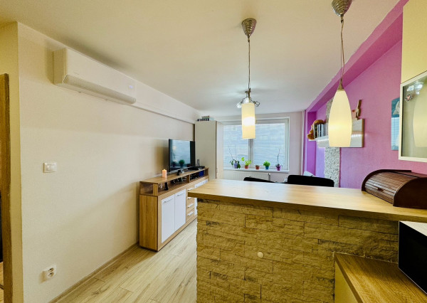 Pekný slnečný 2 izbový byt, Košice - Šaca