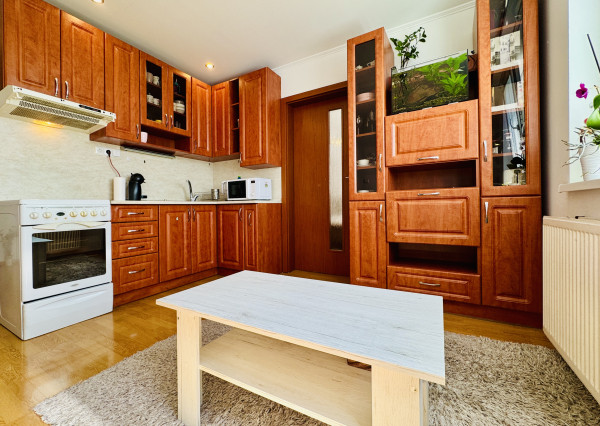 Na prenájom 2 izbový byt s loggiou, ul. Ťačevská 5, Bardejov