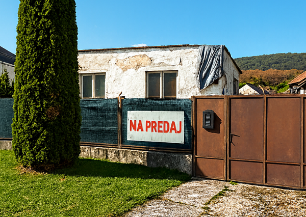 🏡 Pozemok s rodinným domom na zbúranie –Drážovce pri Nitre