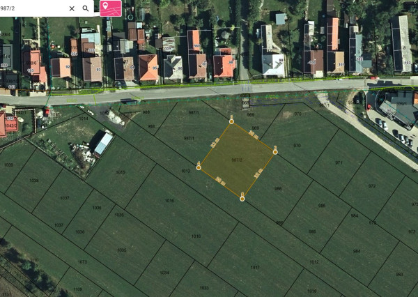 Pozemok v obci Mengusovce s výhľadom na Tatry